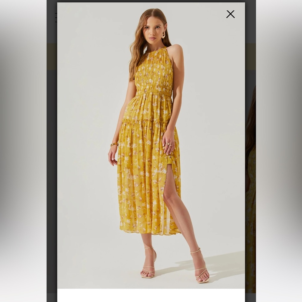 NWT ASTR The Label Maryam Floral Tie Neck Tiered Midi Dress